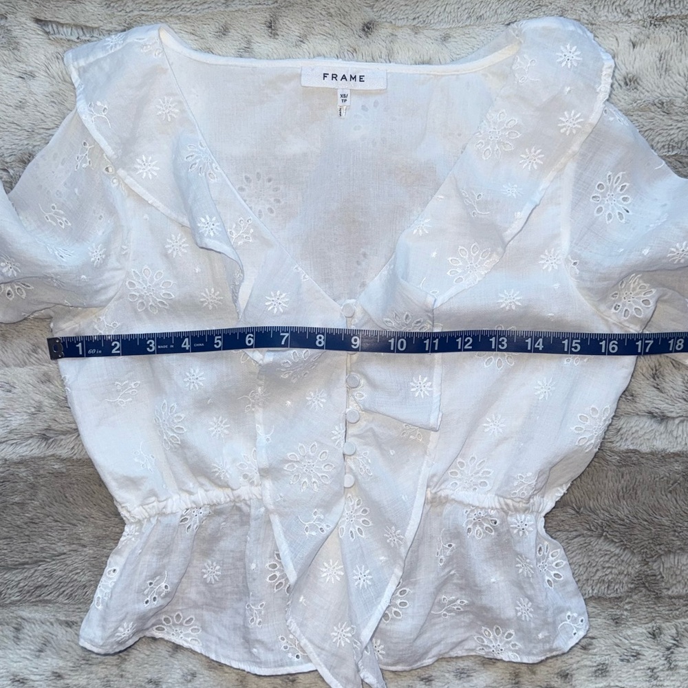 FRAME Ruffle-Front Eyelet Top Size XS - Picture 10 of 16